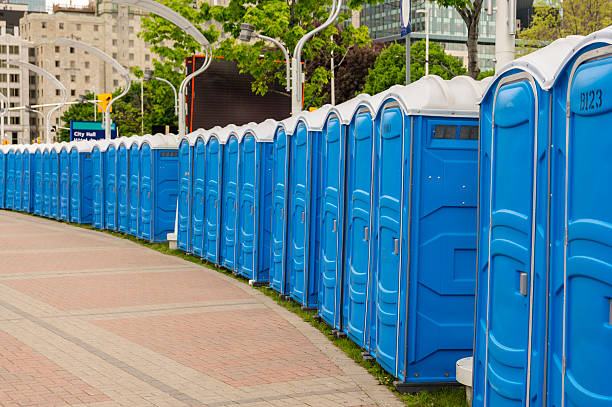 Best VIP or Luxury Restroom Trailers  in Hurt, VA